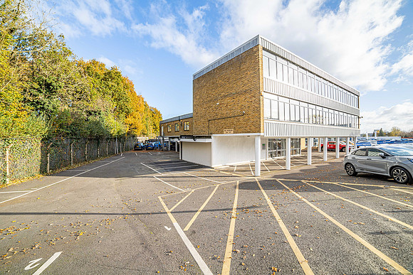 Redfern House - St Albans-55