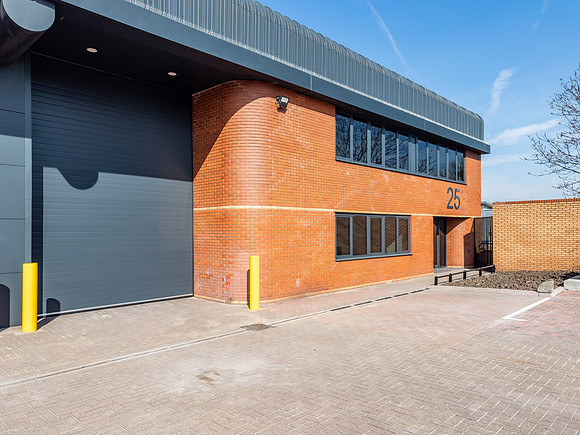Unit 25 Abbey Road Industrial Estate-20