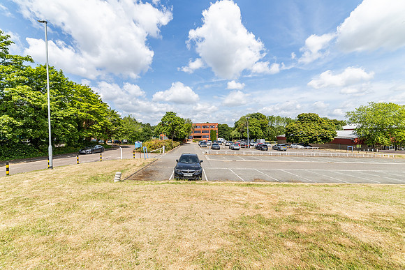 Pyramid Close - Weston Favell-82