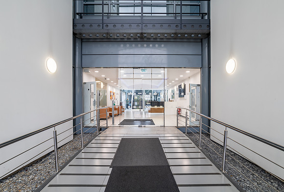 Orion House 010
