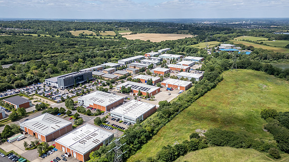 210 Centennial Park - Elstree-137