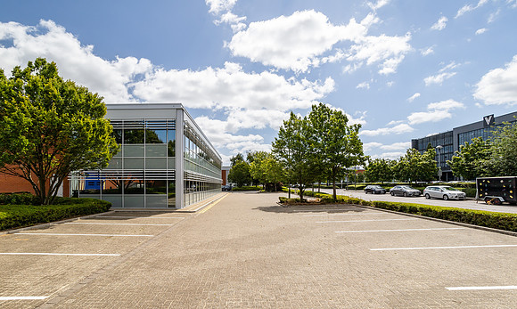 210 Centennial Park - Elstree-230