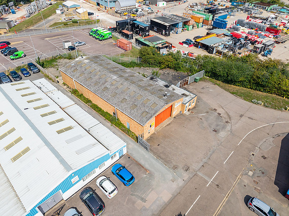 Commerce Way - Leighton Buzzard-84