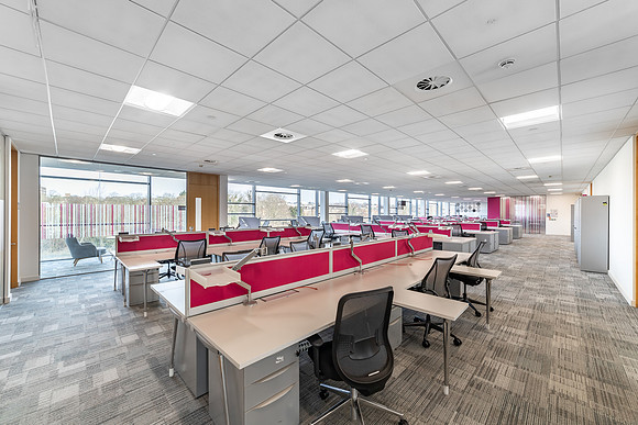 Lancaster_House_Nptn_020