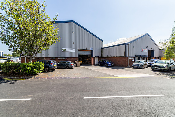 Kelvin Way Industrial - West Brom-148