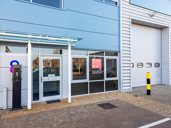 4-8 McDonald Business Park-114