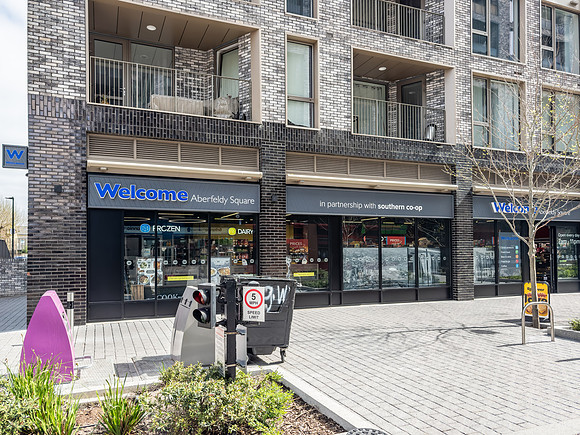 Aberfeldy_Sq_080