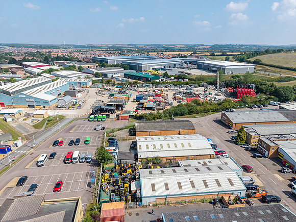Commerce Way - Leighton Buzzard-134