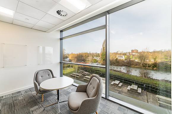 Lancaster_House_Nptn_024