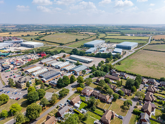 Commerce Way - Leighton Buzzard-113