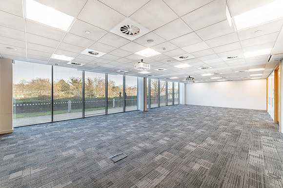Lancaster_House_Nptn_075