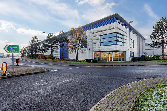 Unit B Axis Park, Slough 017
