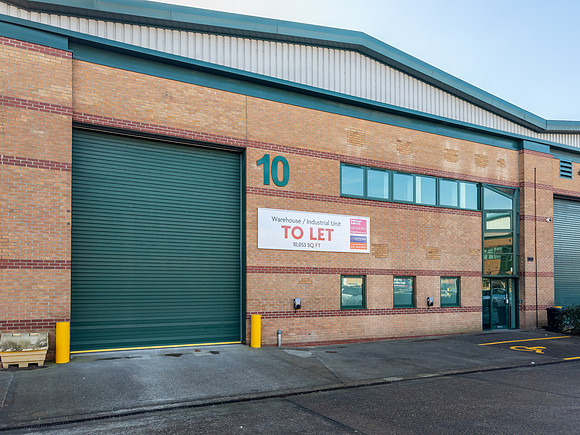 Falcon Park - Neasden-103