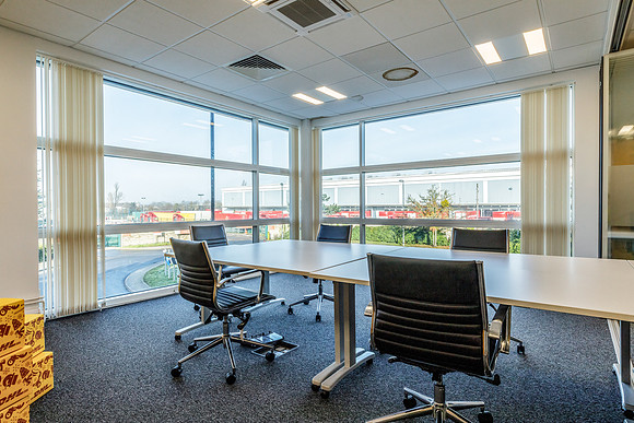 Unit B Axis Park, Slough 069