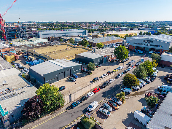Wellington_Park_Ind_Estate183