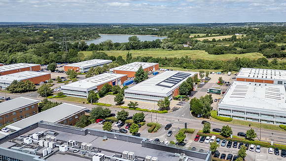 210 Centennial Park - Elstree-141