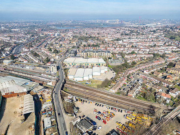 Falcon Park - Neasden-113