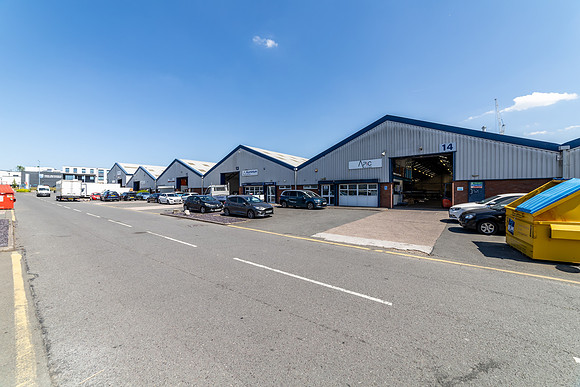 Kelvin Way Industrial - West Brom-178