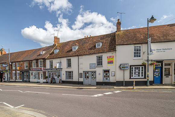 Newman House, Buckingham 01
