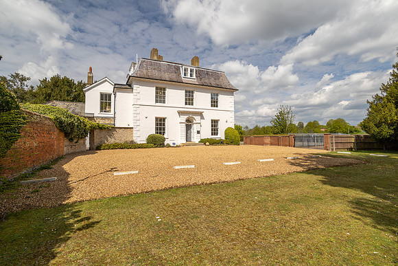 Kempston Manor Exteriors 005