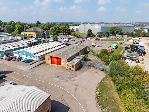 Commerce Way - Leighton Buzzard-141