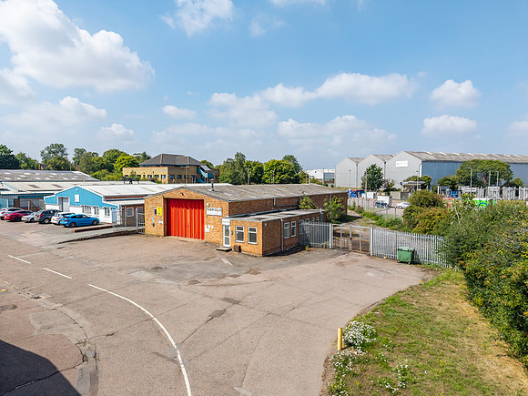 Commerce Way - Leighton Buzzard-159