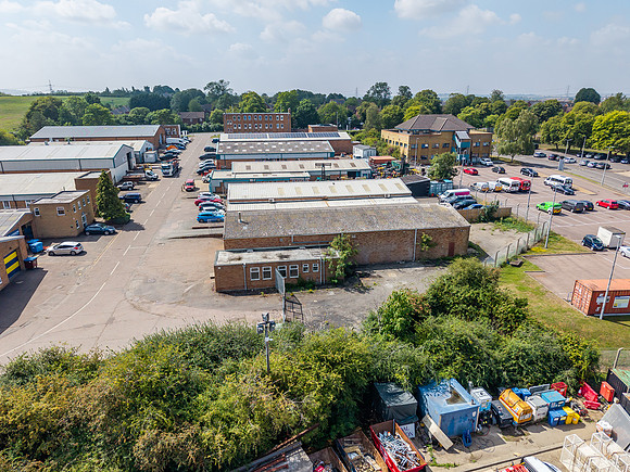 Commerce Way - Leighton Buzzard-144