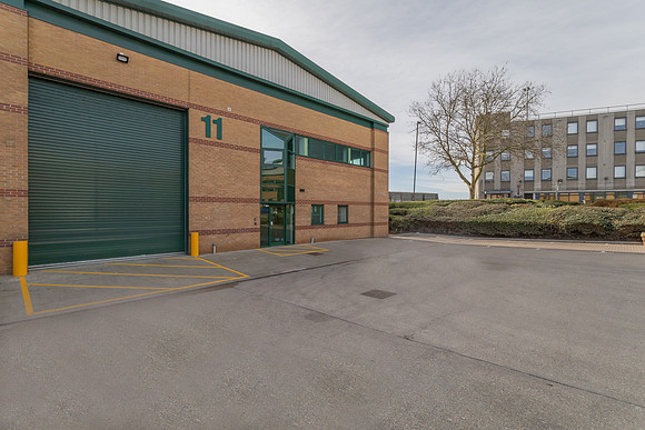FALCON PARK NEASDEN-9