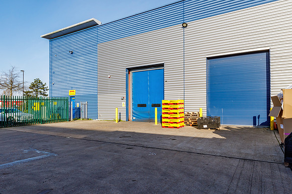Unit B Axis Park, Slough 028