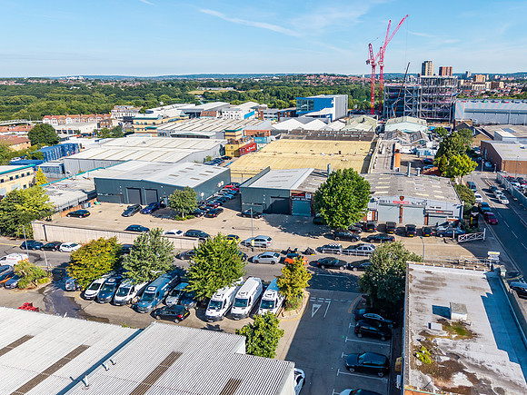 Wellington_Park_Ind_Estate180