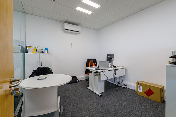 Unit B Axis Park, Slough 077