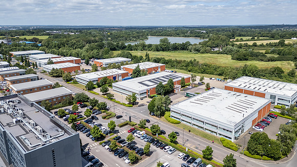 210 Centennial Park - Elstree-140