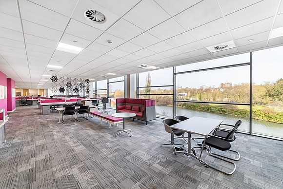 Lancaster_House_Nptn_033