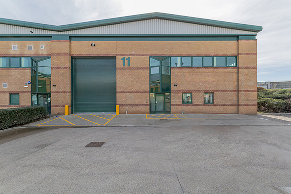FALCON PARK NEASDEN-5