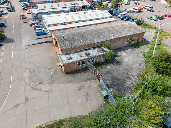 Commerce Way - Leighton Buzzard-96
