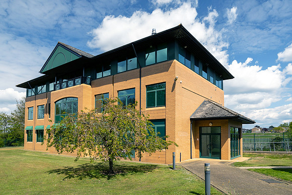 Kempston Manor Exteriors 017