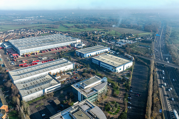 Unit B Axis Park, Slough 008