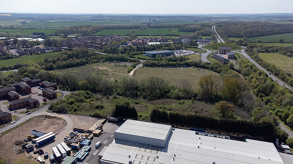 Tripark Corby-26