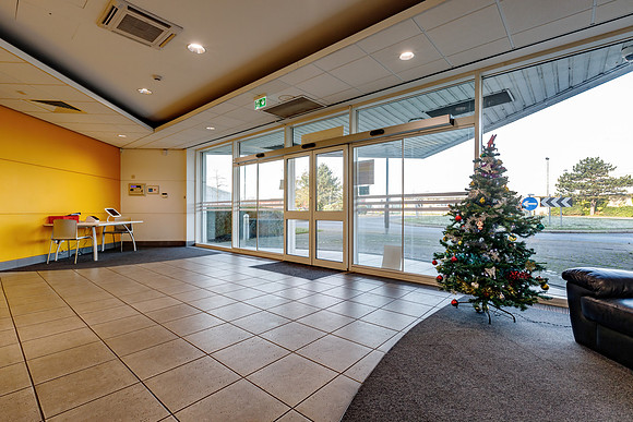 Unit B Axis Park, Slough 061