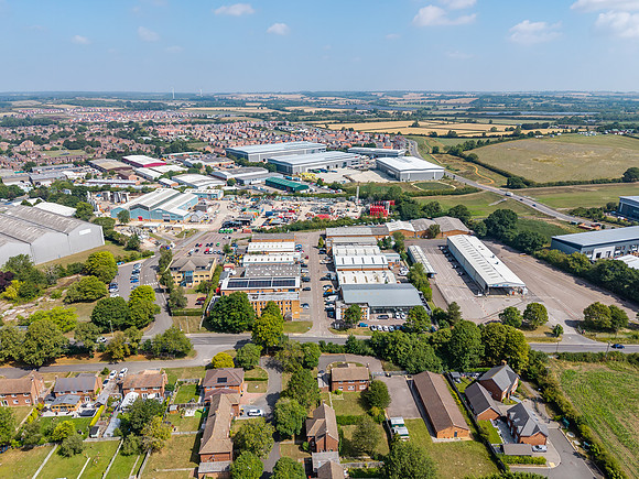 Commerce Way - Leighton Buzzard-115