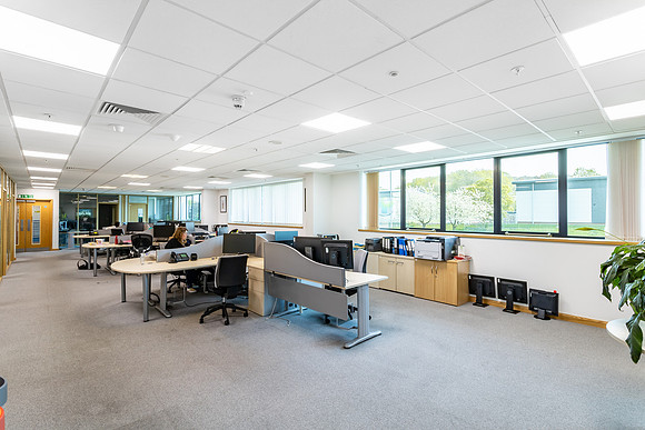 Enterprise House 043