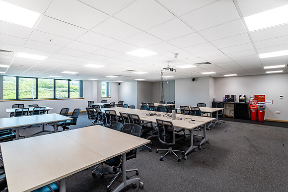 Enterprise House 049