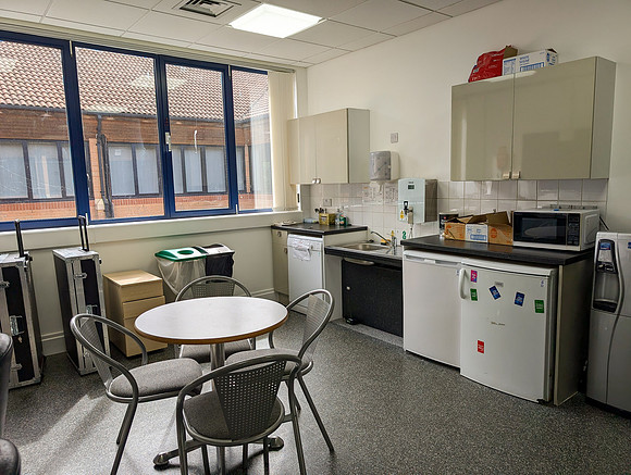 Priory Court Int-12