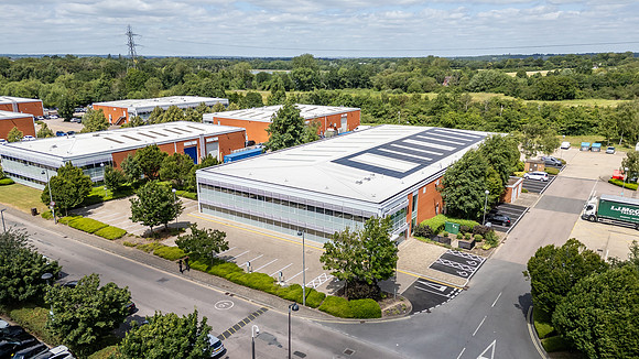 210 Centennial Park - Elstree-163
