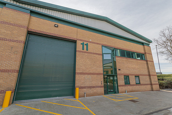FALCON PARK NEASDEN-13