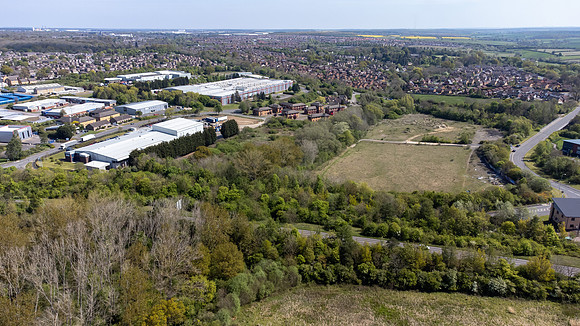 Tripark Corby-66