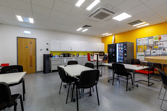 Unit B Axis Park, Slough 058