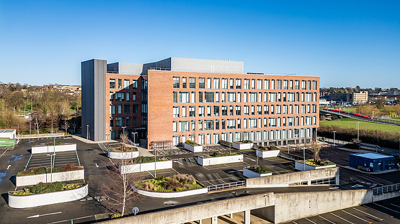 Lancaster_House_Nptn_211