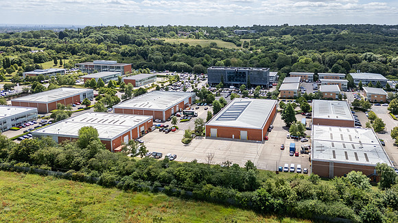 210 Centennial Park - Elstree-151