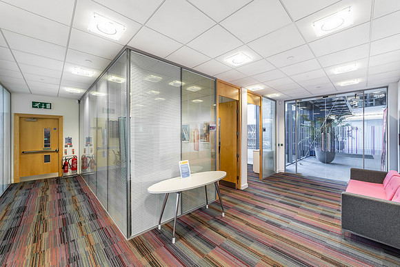 Lancaster_House_Nptn_070